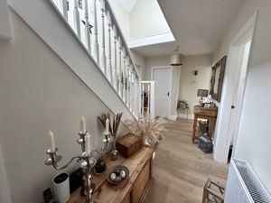 Photo 19- click for photo gallery